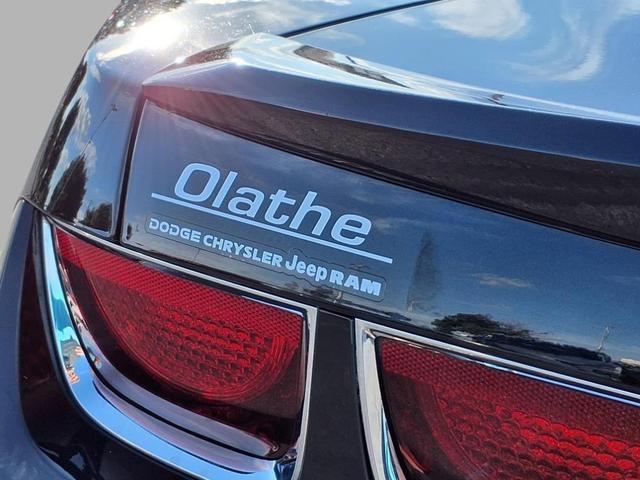 Photo of 2012 Carbon Flash Metallic Chevrolet Camaro