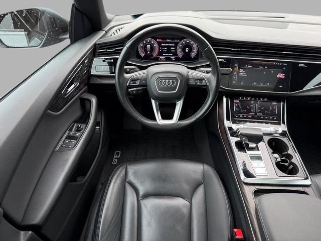 Photo of 2019 Gray Metallic Audi Q8