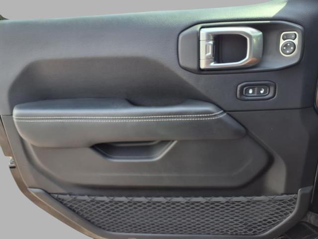 Photo of 2019 Black Clearcoat Jeep Wrangler Unlimited