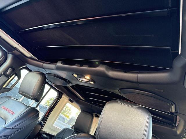 Photo of 2020 Black Clearcoat Jeep Wrangler Unlimited