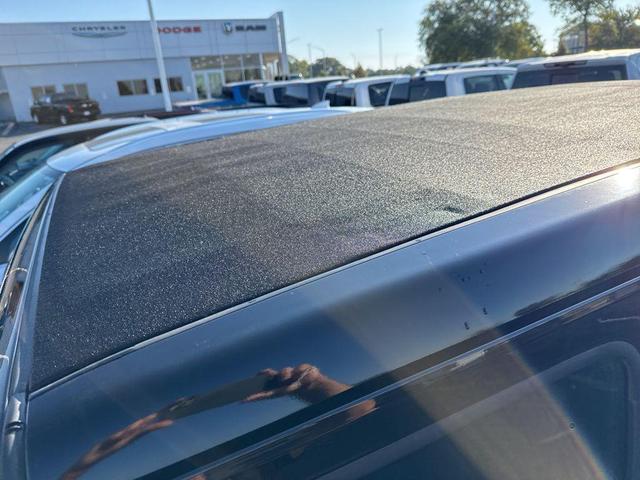 Photo of 2020 Black Clearcoat Jeep Wrangler Unlimited