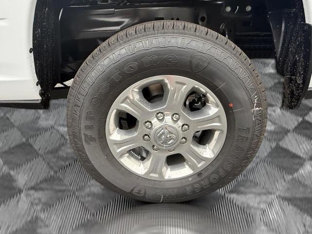 Photo of 2025 Bright White Clearcoat RAM 2500