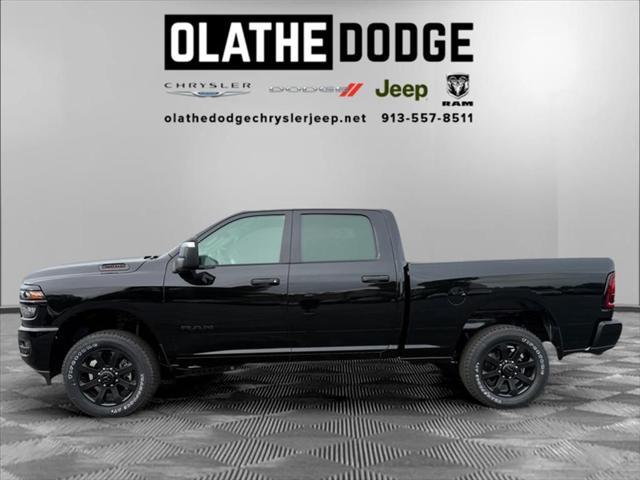 Photo of 2025 Diamond Black Crystal Pearlcoat RAM 2500