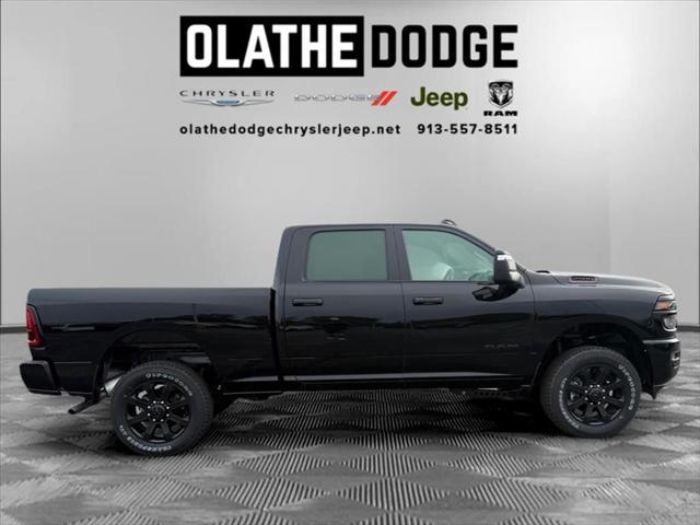 Photo of 2025 Diamond Black Crystal Pearlcoat RAM 2500