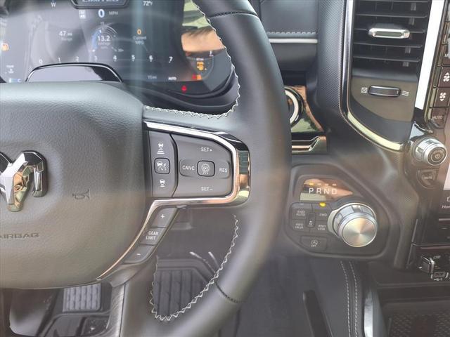 Photo of 2026 Diamond Black Crystal Pearlcoat RAM 1500
