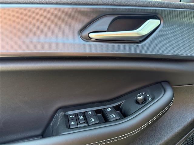 Photo of 2025 Baltic Gray Metallic Clearcoat Jeep Grand Cherokee
