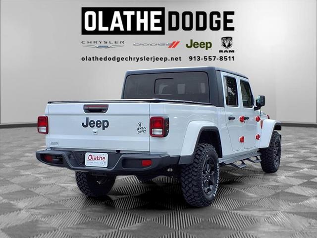 Photo of 2021 Bright White Clearcoat Jeep Gladiator