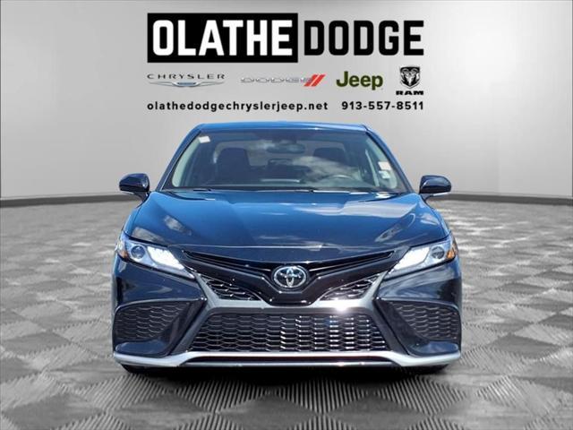 Photo of 2024 Midnight Black Metallic Toyota Camry