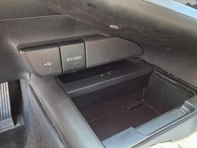 Photo of 2024 Midnight Black Metallic Toyota Camry