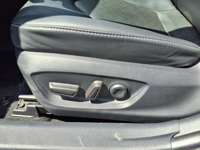 Photo of 2024 Midnight Black Metallic Toyota Camry