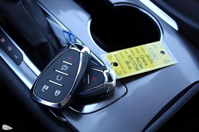 Photo of 2024 Lakeshore Blue Metallic Chevrolet Malibu