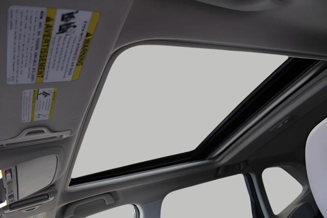 Photo of 2024 Magnetite Gray Metallic Subaru Forester