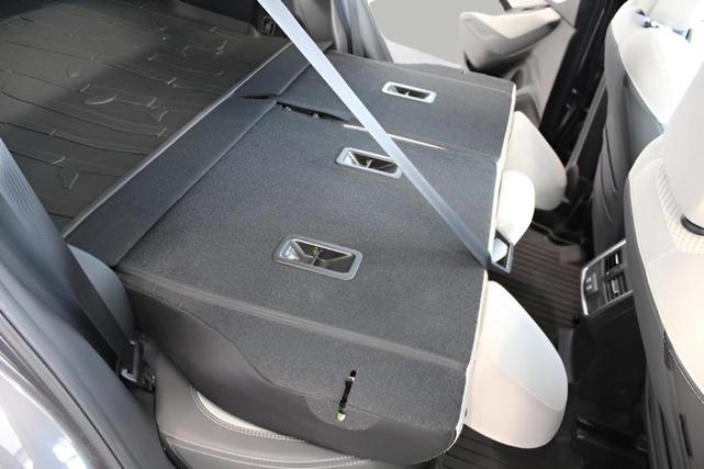 Photo of 2024 Magnetite Gray Metallic Subaru Forester