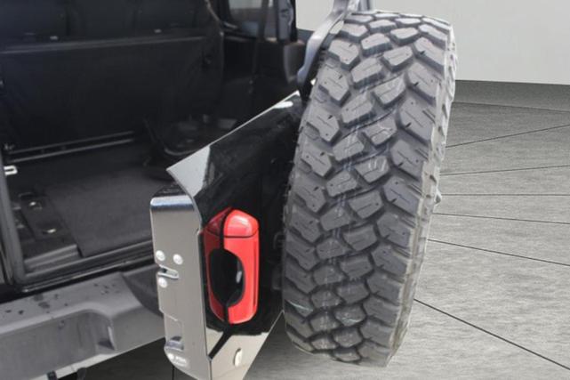 Photo of 2021 Black Jeep Wrangler