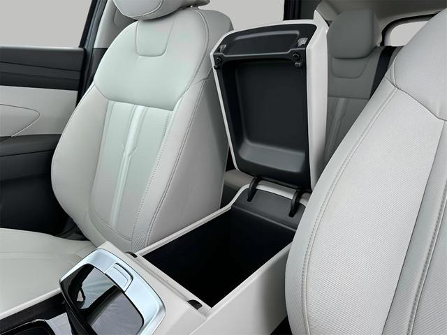 Photo of 2025 Atlantic Blue Hyundai TUCSON