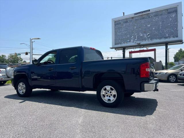 Photo of 2011 Imperial Blue Metallic Chevrolet Silverado 1500