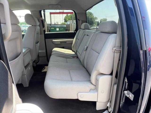Photo of 2011 Imperial Blue Metallic Chevrolet Silverado 1500