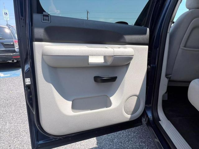 Photo of 2011 Imperial Blue Metallic Chevrolet Silverado 1500