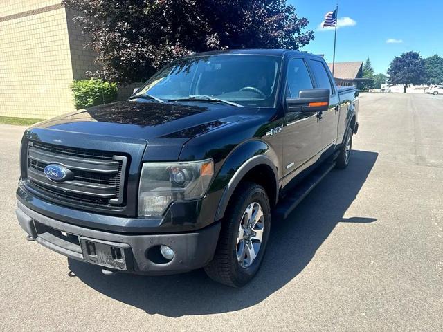 Photo of 2014 Tuxedo Black Metallic Ford F-150