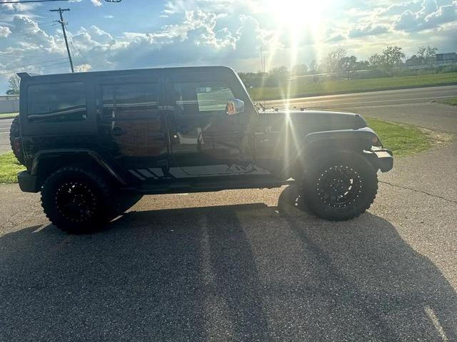 Photo of 2015 Black Jeep Wrangler Unlimited