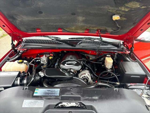 Photo of 2002 Fire Red GMC Sierra 1500