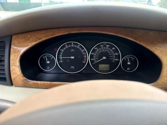 Photo of 2005 White Onyx Jaguar X-Type