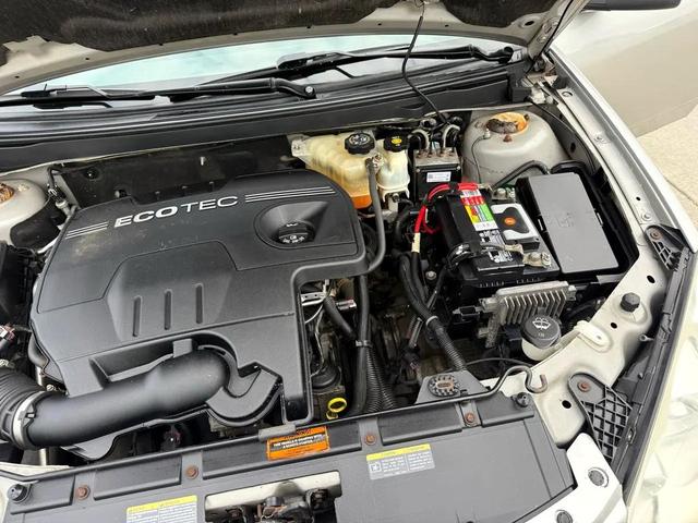 Photo of 2008 Liquid Silver Metallic Pontiac G6