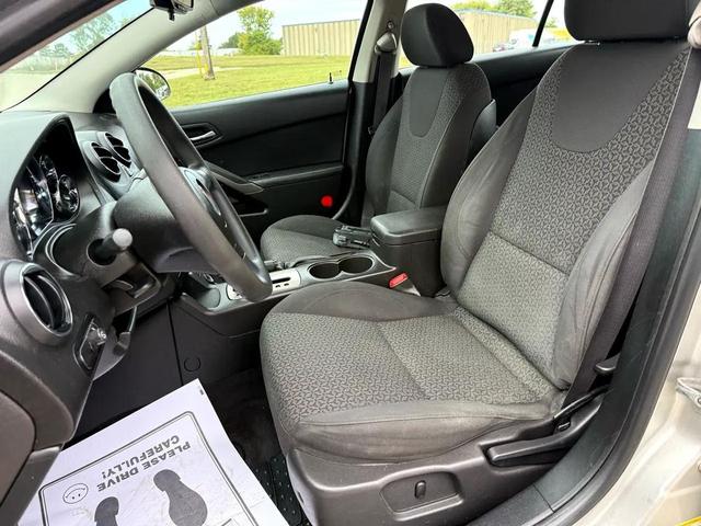 Photo of 2008 Liquid Silver Metallic Pontiac G6