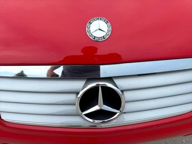 Photo of 2003 RED Mercedes-Benz C-Class