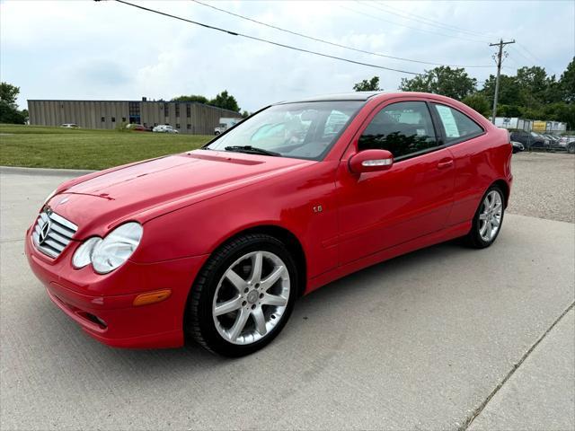 Photo of 2003 RED Mercedes-Benz C-Class
