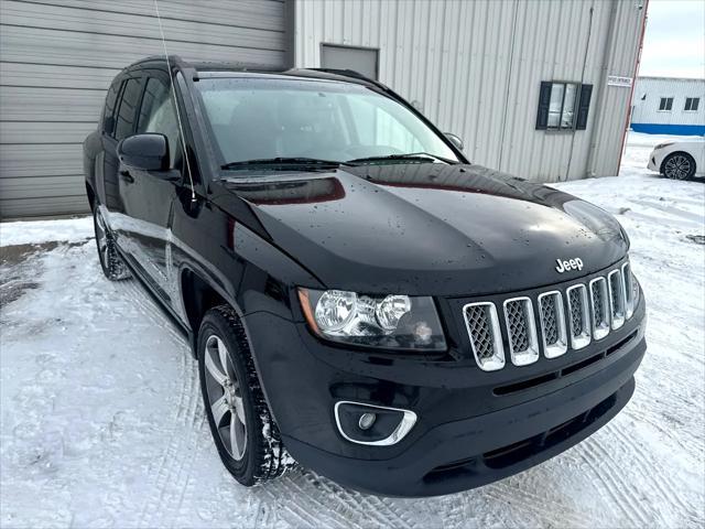 Photo of 2016 Black Clearcoat Jeep Compass