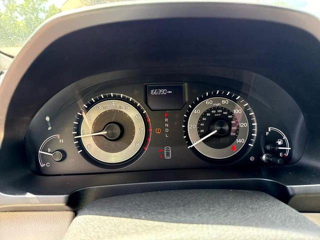 Photo of 2016 White Diamond Pearl Honda Odyssey