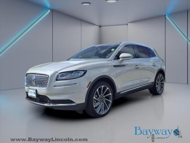 Photo of 2022 CERAMIC PEARL MET 3C Lincoln Nautilus