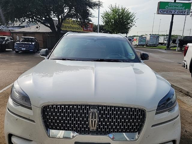 Photo of 2022 PRISTINE WHITE MET 3C Lincoln Aviator