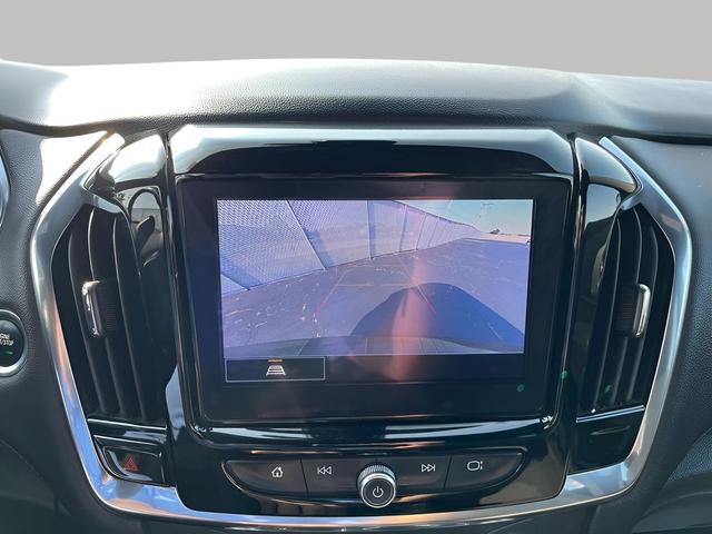 Photo of 2022 Mosaic Black Metallic Chevrolet Traverse
