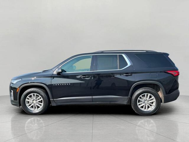 Photo of 2022 Mosaic Black Metallic Chevrolet Traverse