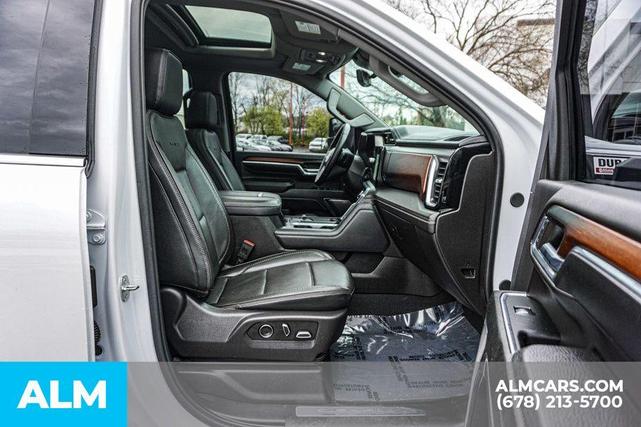 Photo of 2024 White Frost Tri-Coat GMC Sierra 3500
