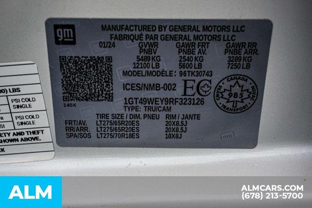 Photo of 2024 White Frost Tri-Coat GMC Sierra 3500