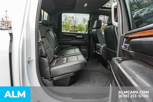 Photo of 2024 White Frost Tri-Coat GMC Sierra 3500