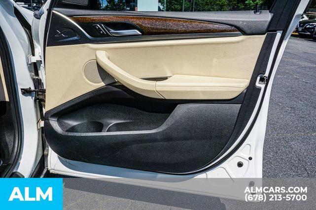 Photo of 2022 Alpine White BMW X3