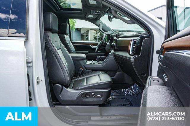 Photo of 2023 Summit White GMC Sierra 1500