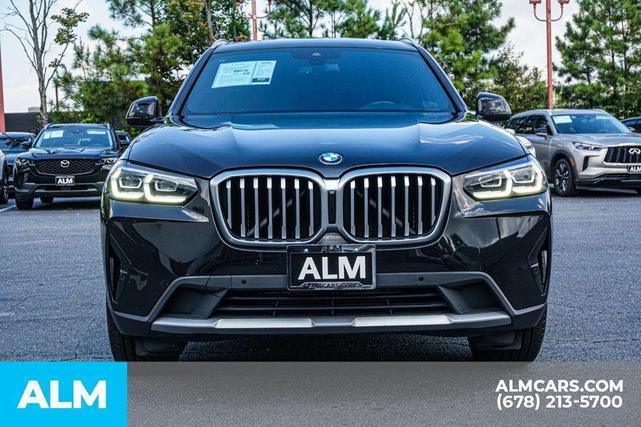 Photo of 2022 Black Sapphire Metallic BMW X3