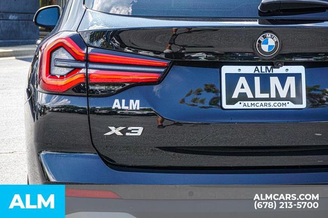 Photo of 2022 Black Sapphire Metallic BMW X3