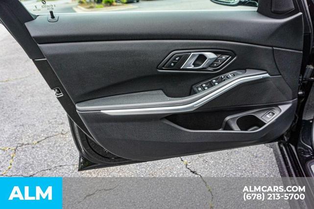 Photo of 2024 Black Sapphire Metallic BMW 330