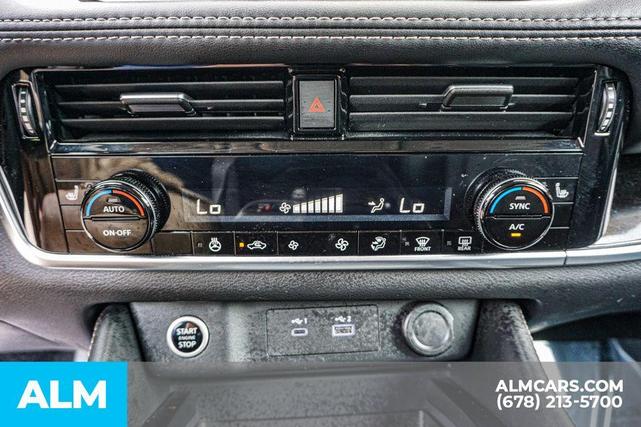 Photo of 2023 Boulder Gray Pearl Nissan Rogue