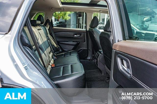 Photo of 2023 Boulder Gray Pearl Nissan Rogue