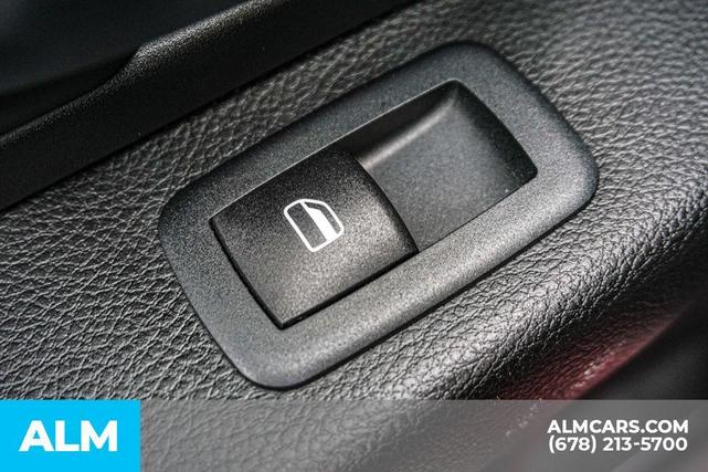 Photo of 2019 Delmonico Red Pearlcoat RAM 1500 Classic