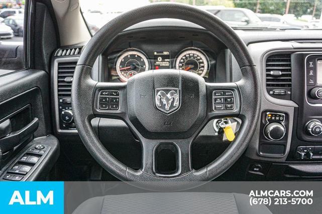 Photo of 2019 Delmonico Red Pearlcoat RAM 1500 Classic