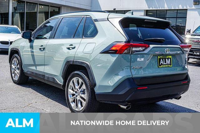 Photo of 2020 Ruby Flare Pearl Toyota RAV4