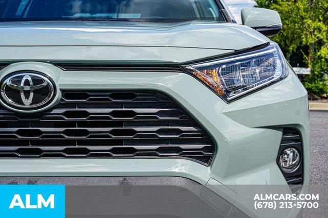 Photo of 2020 Ruby Flare Pearl Toyota RAV4